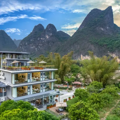 Huashan Lishui B&B (Yangshuo Jiuma Huashan Scenic Area Branch) Hotels near Xianggong Mountain