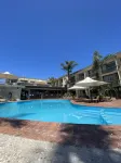 El Lago Waters Hotel Отели в г. Энтранс