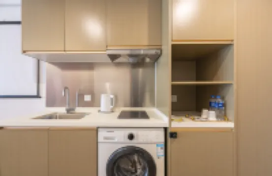 Weilv Apartment (Romon Universal City Yintai)