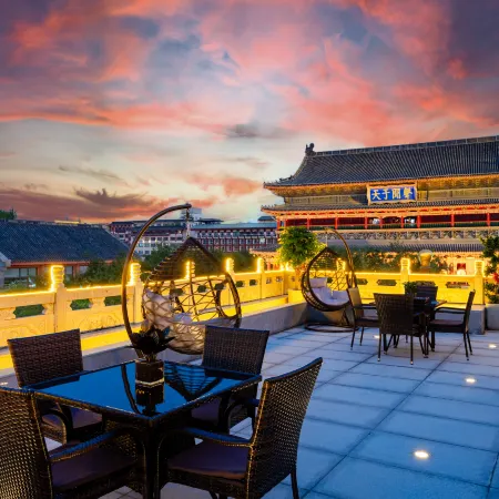 Meili Maple Hotel (Xi'an Bell Tower Metro Station Huimin Street Branch) Отели рядом с достопримечательностью «Сиань Друм тауэр»