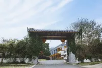 Daifu Lvxiang Hostel 지밍춘 주변 호텔