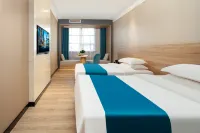 Bindao Holiday Inn(Tanggu Commercial Center Store, Binhai New Area) - Airport Shuttle