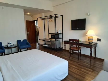 Liberty 2 Hotel