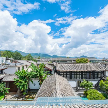 Haitang Bay Resort Pillow Mountain Xigu Snow Mountain View Garden Beauty Villa