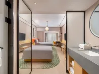 Hilton Garden Inn Guangzhou Airport Aerotropolis Hotels near Baiyunjichangbei Railway Station