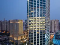 如家睿柏·雲酒店（成都建設路東郊記憶店） 鄰近東郊記憶的酒店