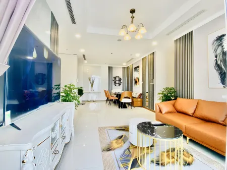 Vinhomes Central Park in Central City - Luxury Landmark 81 Area