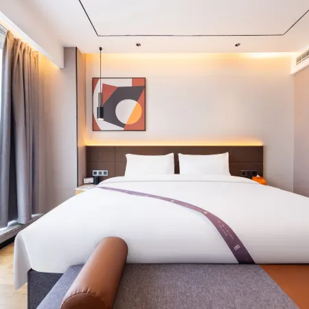 CONVAIR HOTEL