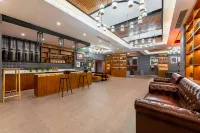 James Joyce Coffetel Hotel (Qinhuangdao Development Zone Yanshan University)