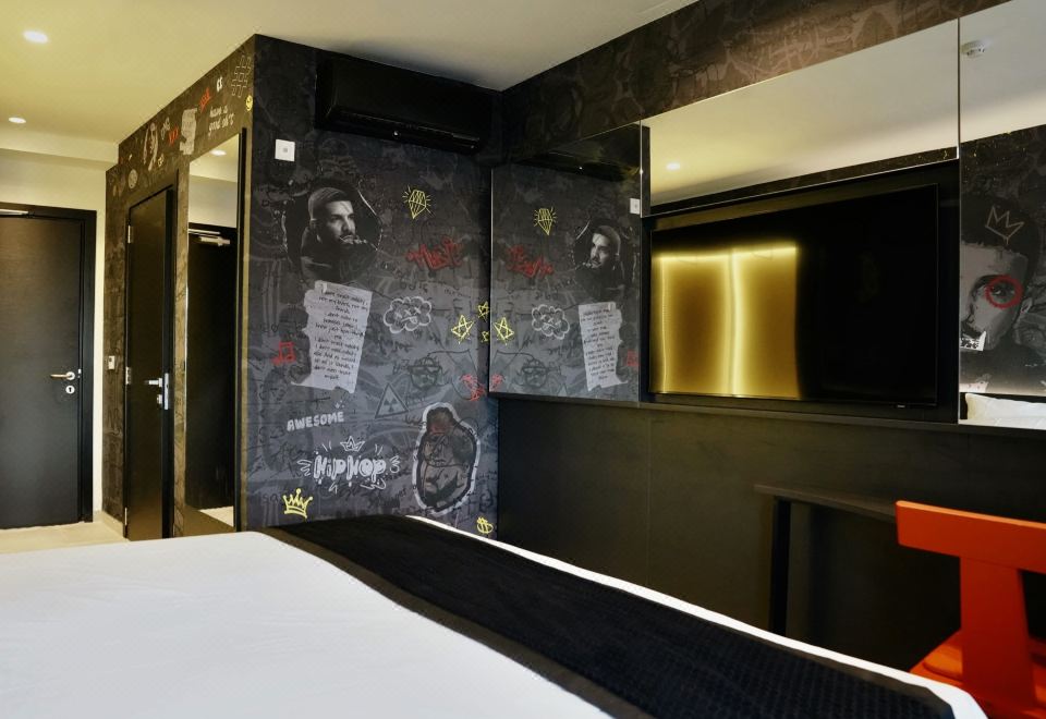 2. 소 시티 호텔..