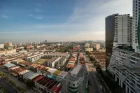 Imperio Residence Seafront by Perfect Host