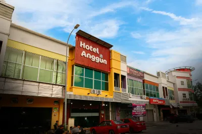 Anggun Hotel Hotel di Bota