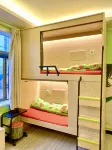 Anti-Time Youth Hostel (Xuanwu Lake Branch of Nanjing Railway Station)