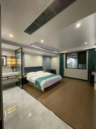 Hotels in Xiangxuan Bay Отели в г. Вучуань