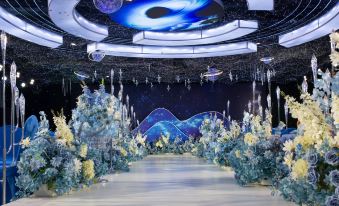 Huaxian Jinlong Business Hotel (Huayi High-speed Railway Station)