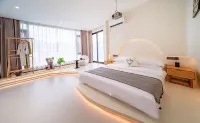 Yeshu Homestay (Wanning Riyuewan Branch)