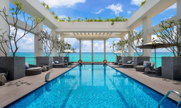 Paris Deli Danang Beach Hotel