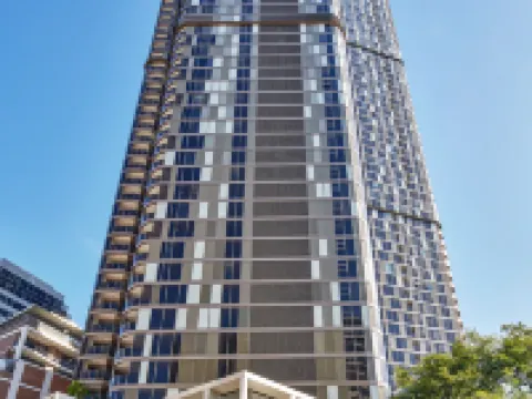 Meriton Suites George Street Hoteles en Parramatta