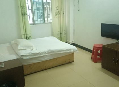 Hongxing Tourism (Longchuan Railway Station)