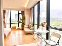 Buwan Themed Homestay - شرفة