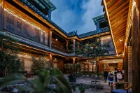 LiShanLiShui Hotels near Tuju Island Yulong Snow Mountain Nomadic Shili RV Self-Driving Campground