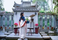 Liquan Fudu Biyuan Hotels in Liquan