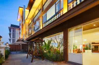 Qingshui Riverside Hotel