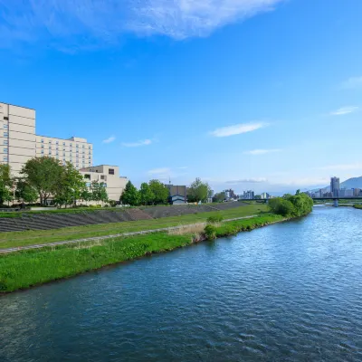 بريميير هوتل تسوباكي سابورو Hotels near ناكاجيما بارك