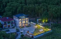 Yuepu Courtyard Green Forest Wild Luxury Family Holiday Homestay (Anji Yunshang Grassland Branch) Hotels near Chuancun