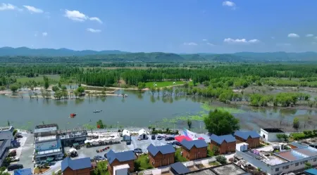 Nashuixiang Shuishang Qinghe Homestay Отели в г. Сичуань