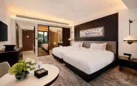 Padma Hotel Semarang - balcony