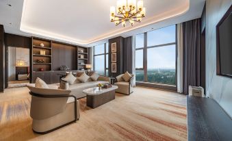 Yangfan  Noble International Hotel
