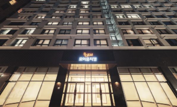 3. 위코스테이 강남..