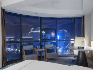 Rongyu International Hotel (Jishhou Municipal Government Ganzhou Ancient City Branch)