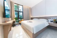 Yi manjia hotel - balcony