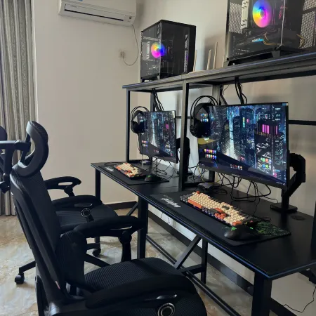 Burst away e-sports homestays