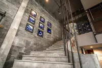 Unotel Karon Beach - Hostels