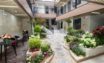 Liupanshui Yuetong Hotel (Liupanshui Normal University)