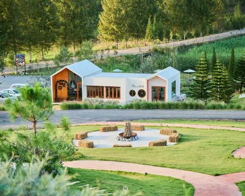 Sol Glamping at Khao Yai Hotels in Amphoe Pak Chong