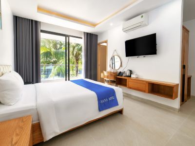 Hana Hotel Sonasea Night Market Phu Quoc