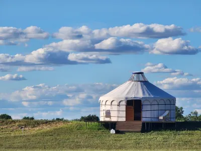 Gegeen Noor Nomad Camp Các khách sạn ở Kỳ Chính Lam