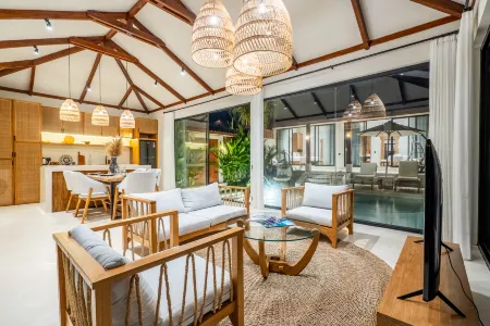 Rice Field Villa Отели рядом с достопримечательностью «Ayung Dewata Rafting»