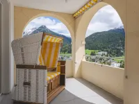 Davos Youth Hostel Hotels near Pischabahn