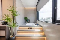 Heyston International Hotel (Songshan Lake Store, Dalingshan Sports Park, Dongguan) - Romantik
