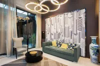 City Comfort Inn Hotel (Jingmen Shayang Trade City Lotus Road Farmers Market)