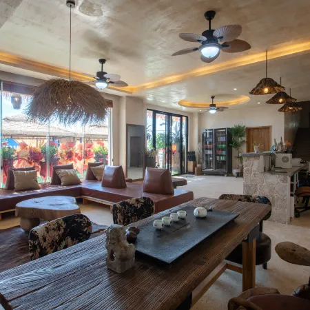 Muyu Seaview Boutique Homestay (Weizhou Island Dishui Danping Shop)