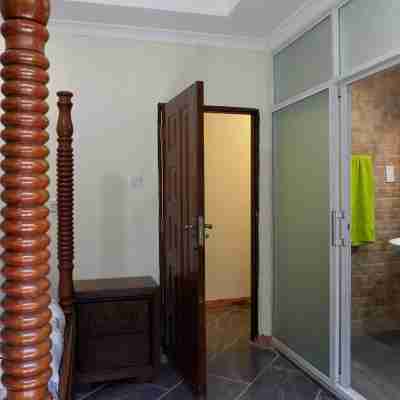 Nairobi Airport Inn Rooms