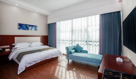 XingheHotel Отели рядом с достопримечательностью «Wuling Pavilion»