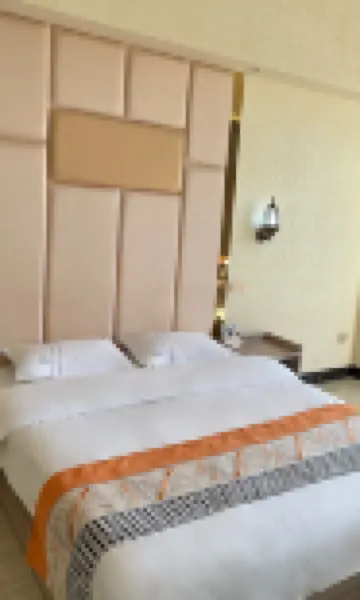 โรงแรมเชาฮุย ลั่วเตียน