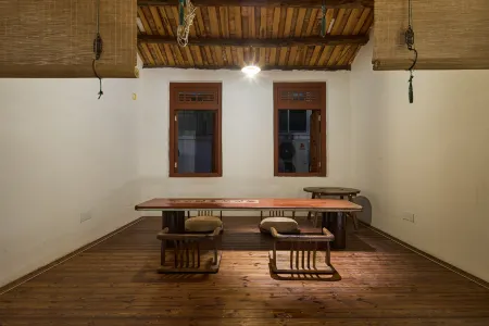 Floral Hotel·Qichi Hot Spring hotel (Zhangzhou Ancient City Branch) Отели рядом с достопримечательностью «Minnan Normal University»